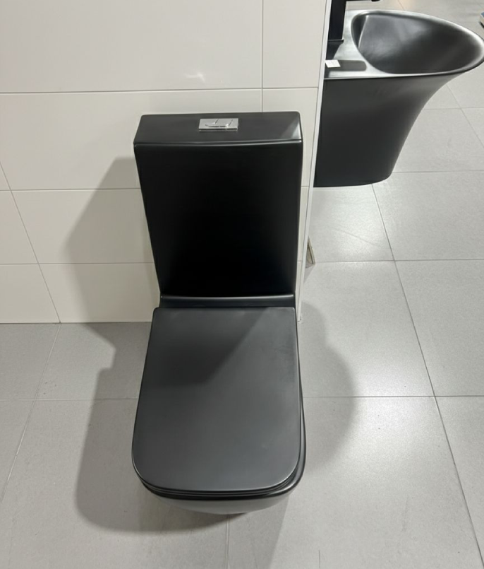 One Piece Square White 8212/Black 1630 SOLIDO - Image 2